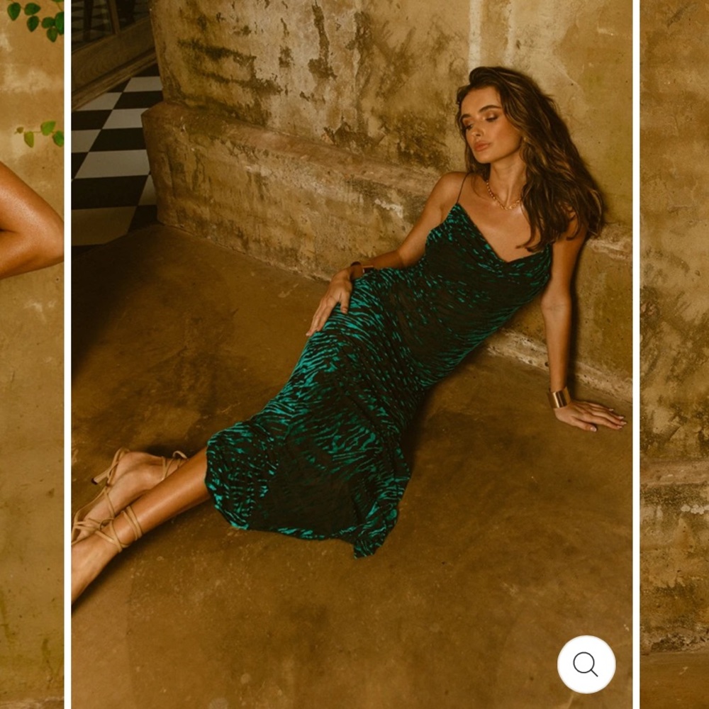 LEONY DRESS - EMERALD - Picture 5 of 13